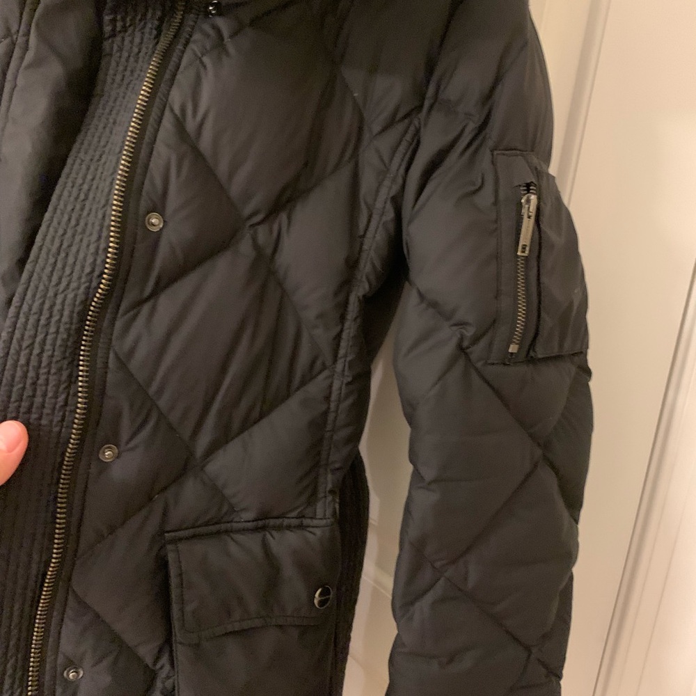 Authentic Burberry Jacket - Picture 12 of 16